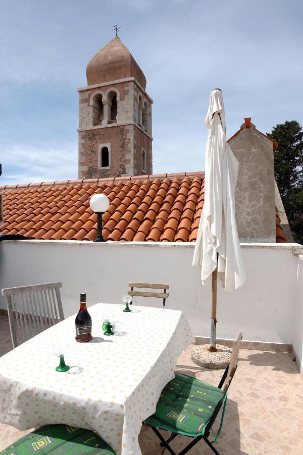 Luise - Four Towers Apartments Rab Town Bagian luar foto