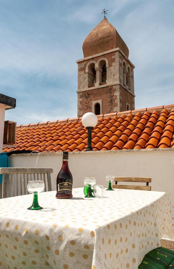 Luise - Four Towers Apartments Rab Town Bagian luar foto